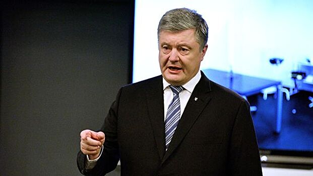 Порошенко заявил о вступлении в силу безвизового режима с Таиландом