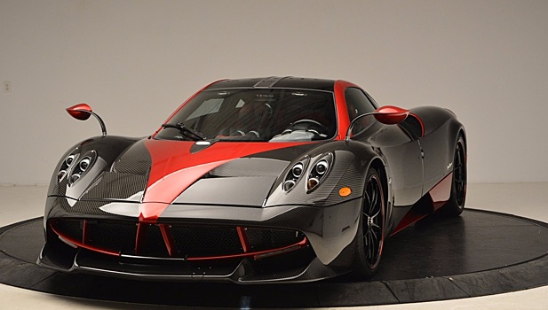 Pagani Huayra из углеволокна выставлен на продажу