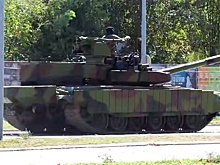 В Белграде вместе с "Белыми орлами" показали М-84 с комплексом активной защиты