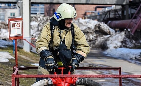 В Татарстане договорным подразделениям ФПС ГПС поставят новую боевую одежду пожарных за 18,7 млн рублей