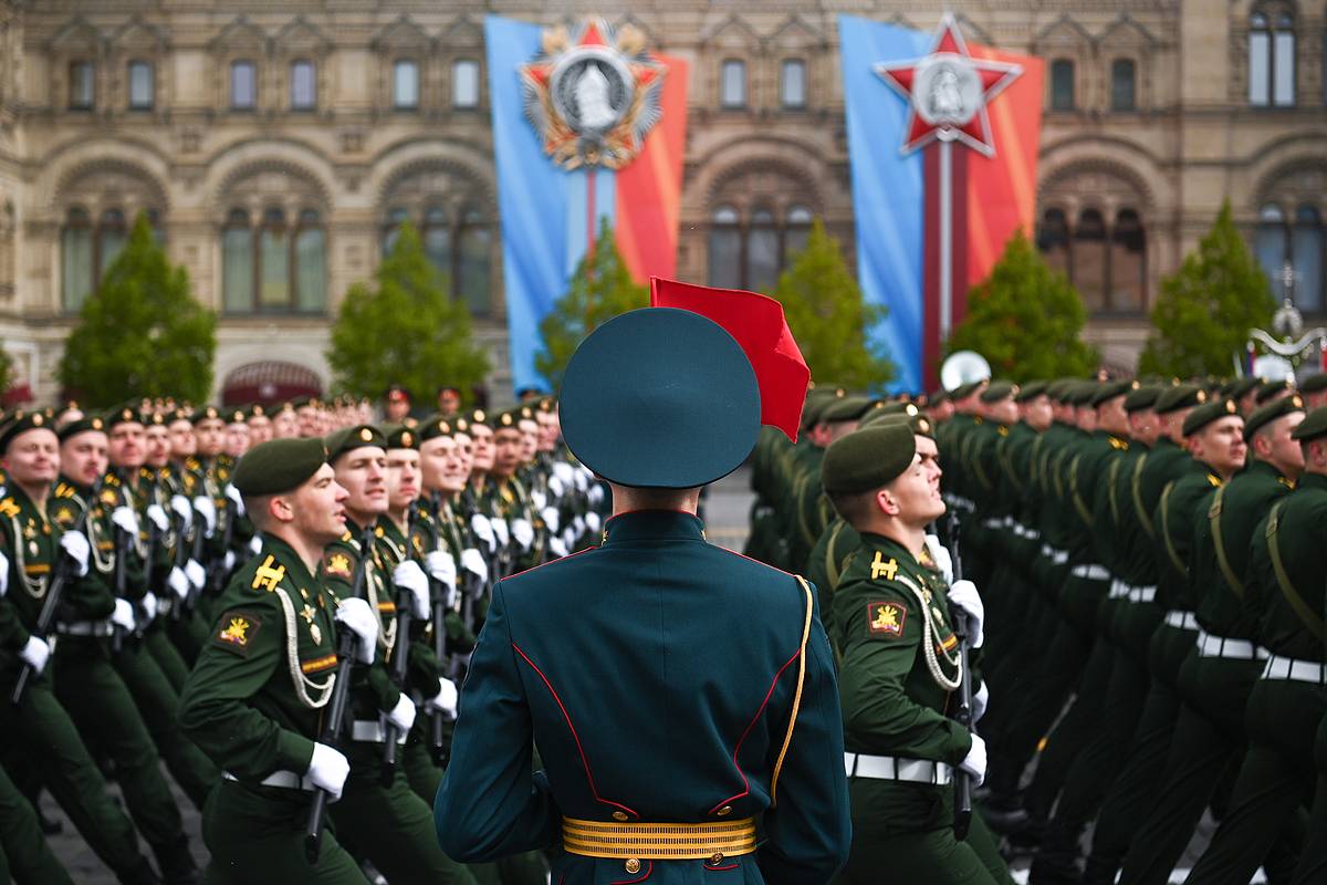 В параде Победы 9 мая примут участие сотня таджиков