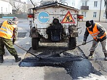 В Брянской области продолжается ямочный ремонт после "взбучки" от губернатора