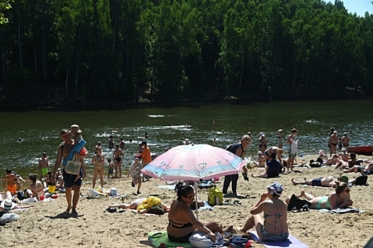 Прохладная водичка: В европейской части России завершился купальный сезон