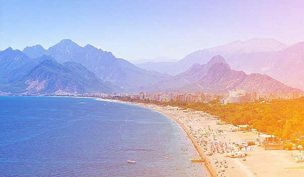 Недельные туры в Турцию продаются за 8000 руб.