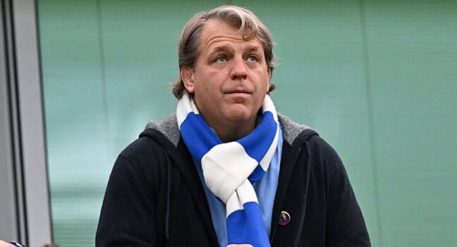 Более 200 фанатов «Челси» организуют протест против владельцев клуба. Они недовольны подбором игроков и планируют вывесить баннеры перед матчем с «Саутгемптоном»