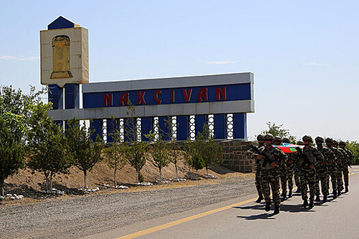 Турецко-азербайджанские военные приступили к первому этапу совместных учений