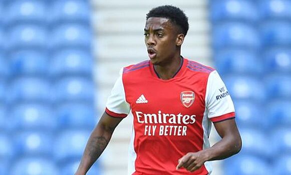 "Монако" Головина нацелился на хавбека "Арсенала"