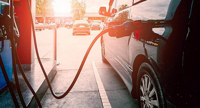 Бензин в России будет оцениваться по новой формуле