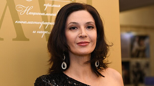 Актриса Вележева — о своем звании народного артиста