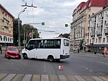 В результате ДТП с микроавтобусом в Саранске пострадал человек