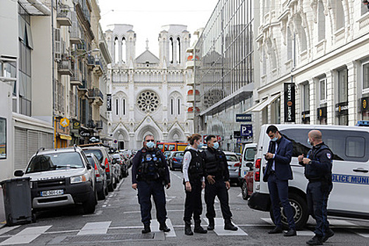 Стали известны подробности о личности напавшего на церковь в Ницце террориста