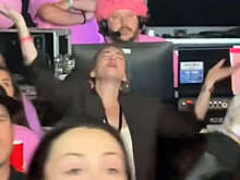 Певица Адель пришла на концерт Дуа Липы