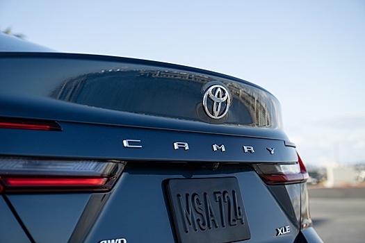 Toyota продлила права на товарный знак Camry в России до 2035 года