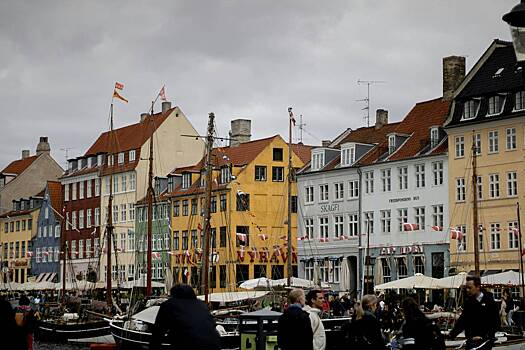 Полиция Дании сообщила о взрывах рядом с посольством Израиля