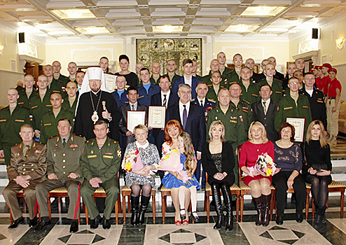 В Хабаровске состоялась торжественная отправка новобранцев в войска