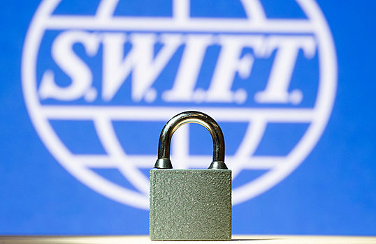 ЕС в следующем пакете санкций хочет отключить SWIFT работающим в РФ банкам