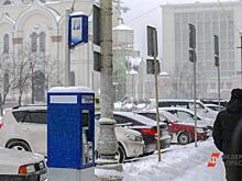 Автомобилист о платных парковках в центре Челябинска: «На соседних улицах станет еще хуже»