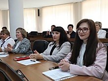 Общественным помощникам Уполномоченного по защите прав человека вручили удостоверения