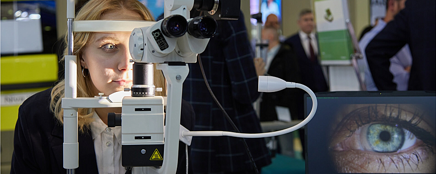КМЗ представил новую щелевую лампу для офтальмологии