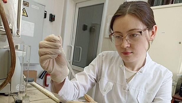 От кастрюли до канала: российские ученые разработали уникальный гидрогель для очистки воды