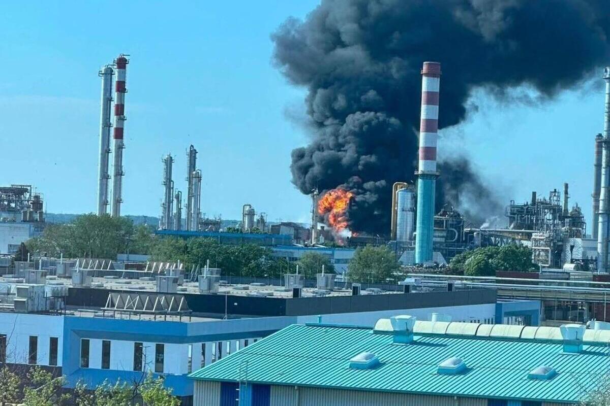 На НПЗ в Венгрии в результате взрыва погиб человек