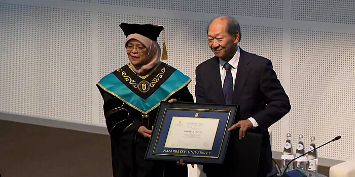Президент Сингапура стала почетным профессором Назарбаев Университета