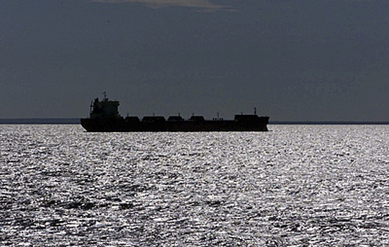 Британские ВМС сообщили о нападении на судно у берегов Йемена