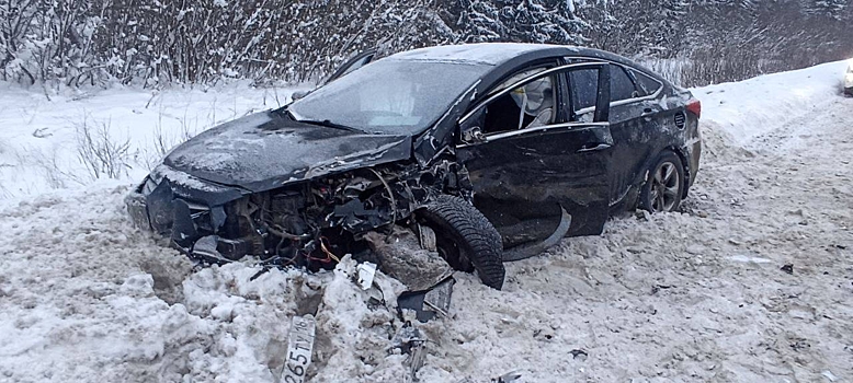 Три легковушки столкнулись в Завьяловском районе Удмуртии