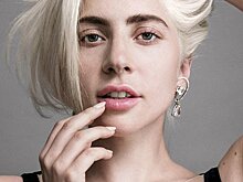 Лили-Роуз Депп и Памела Андерсон снялись в волнующей фотосессии