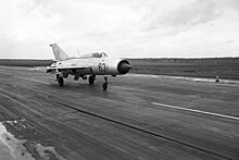 Сбить любой ценой: как советский летчик на МиГ-21 протаранил "Фантом"