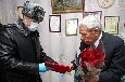 В УФСИН России по Республике Мордовия поздравили с 95-летием ветерана Великой Отечественной войны и уголовно-исполнительной системы
