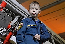 Восьмилетний зеленоградец Ваня Степаненко – сын пожарного полка