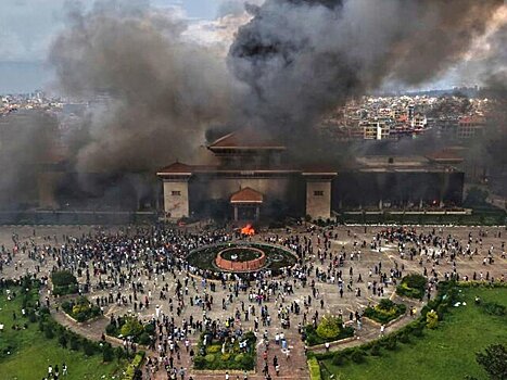 Комендантский час ввели в Непале до 11 сентября после беспорядков