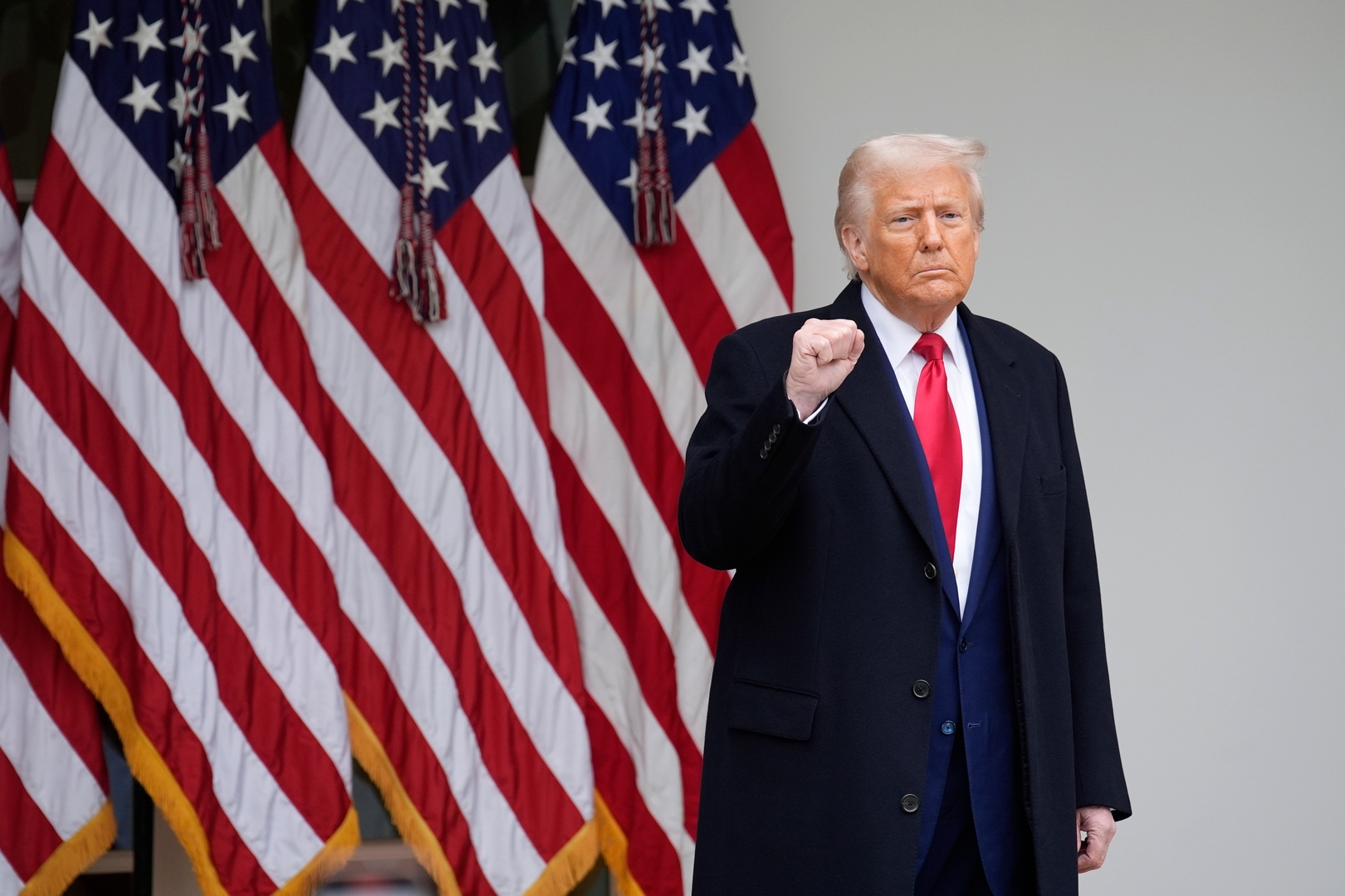 На Западе опровергли слухи о Трампе в «списке Эпштейна» - EuroPress.news