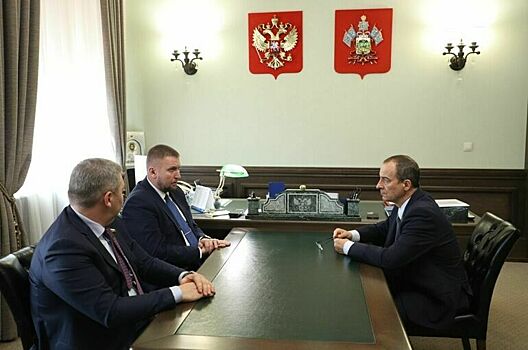 Юрий Бурлачко и Денис Мирошниченко обсудили деловое и гуманитарное сотрудничество