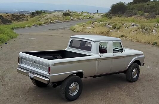 Ford F-250 1965 года превратили в современный авто на каждый день