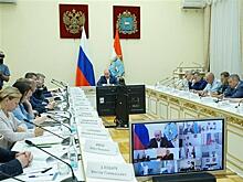 Губернатор дал месяц на подготовку целевой программы по реконструкции детских площадок
