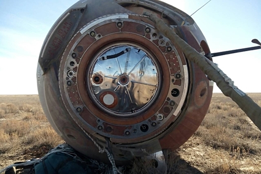 Корабль Crew Dragon с астронавтами приводнился в Мексиканском заливе