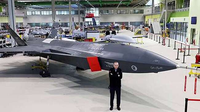 Турецкий дрон Bayraktar первым в мире поразил цель за пределами прямой видимости