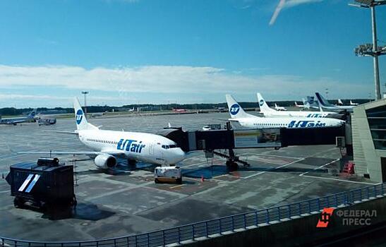 Самолет из-за повреждения фюзеляжа не смог улететь из Сургута в Уфу