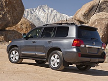 В Подмосковье продают практически новый Toyota Land Cruiser 200