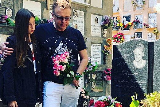 Роман Жуков почтил память умершей дочери