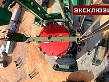 Шесть часов, ювелирная точность: кадры загрузки гиперзвуковой ракеты «Авангард» в шахту