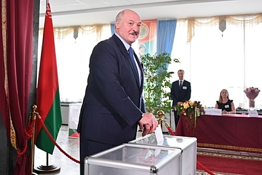 В РФ объяснили высокую поддержку Лукашенко на выборах президента