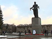 На Пискаревском кладбище открыли мемориальную плиту в память о блокандниках-финансистах
