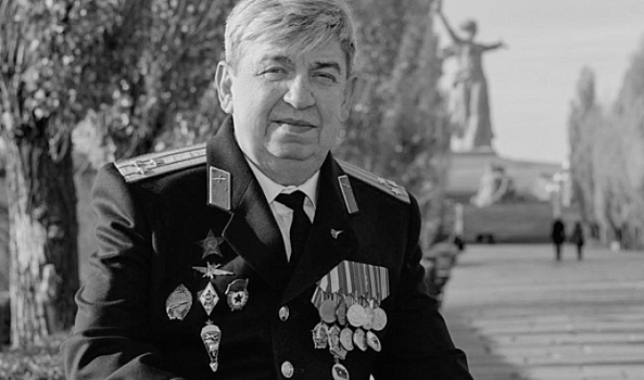 В Волгограде в возрасте 67 лет от инсульта скончался летчик и ветеран «Ротора»