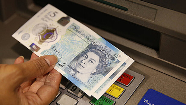 На новых банкнотах Банка Англии обнаружена ошибка