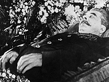 Что не так было с похоронами Сталина