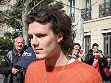 Младший сын Бекхэмов опубликовал фото с опальным братом, чем всполошил соцсети