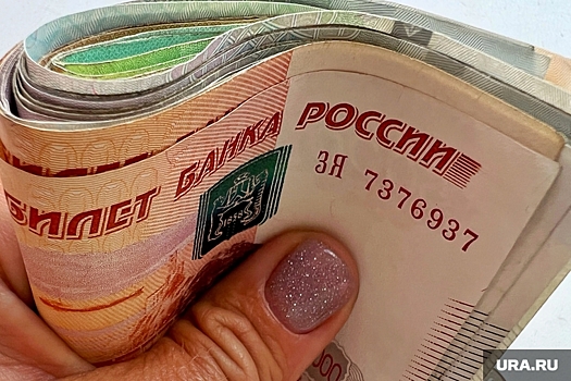 Тюменская блогерша продала сутки с собой за 300 тысяч рублей